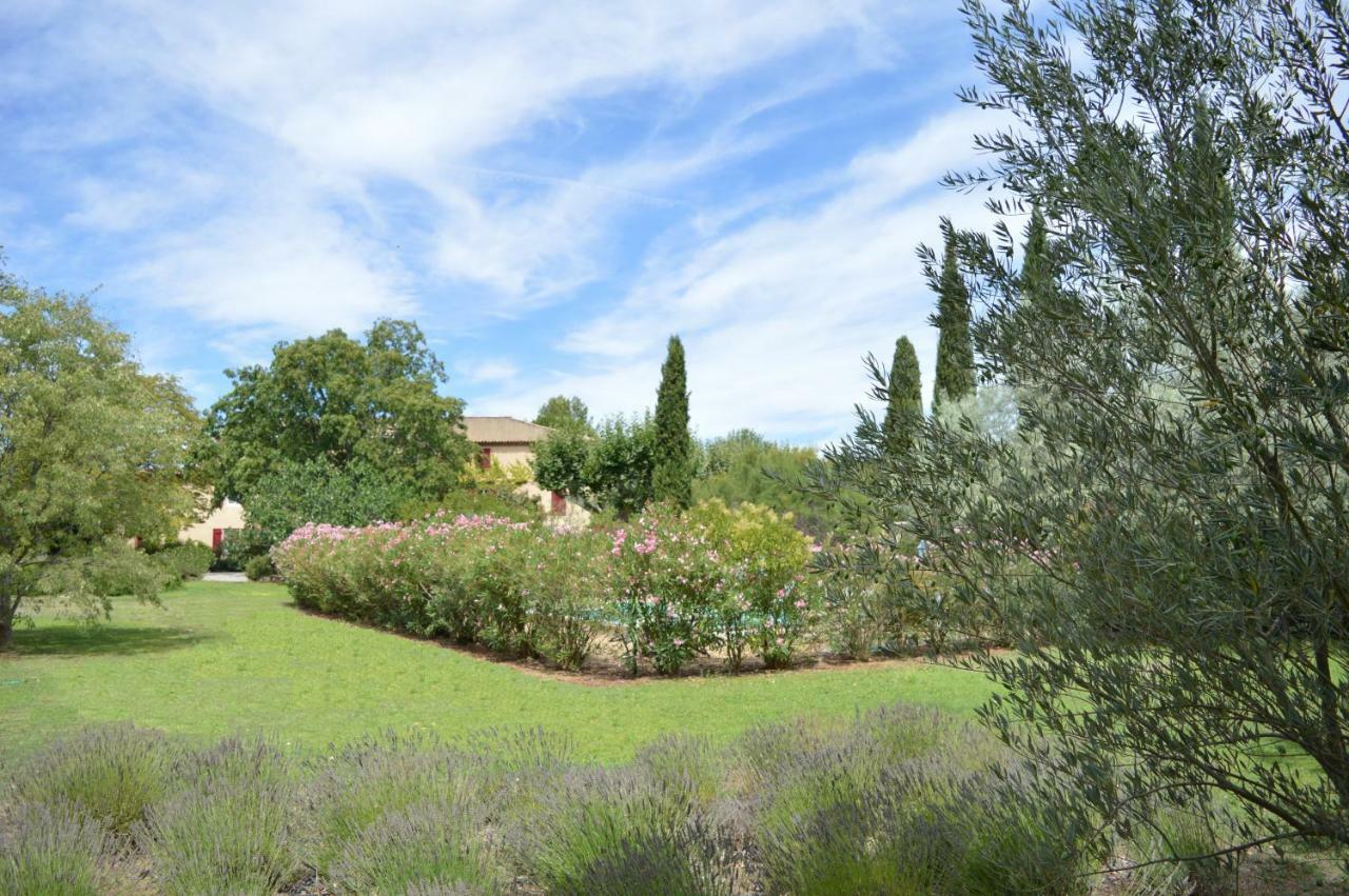 Le Clos Des Freres Gris Bed and Breakfast Aix-en-Provence Esterno foto